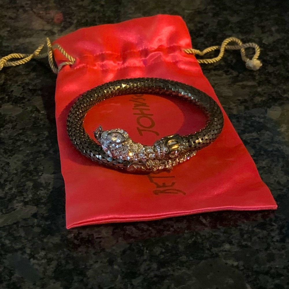 Betsey Johnson snake arm or ankle bracelet